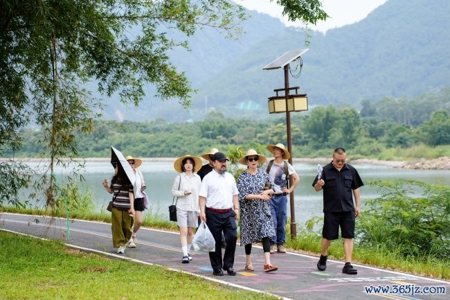六五环境日,蕉岭向地面广告: 第二届广东蕉岭地面艺术季开动!